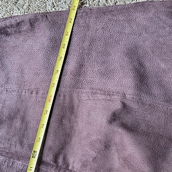 Daisy Fuentes Moda Suede Leather Skirt - Picture 8 of 9